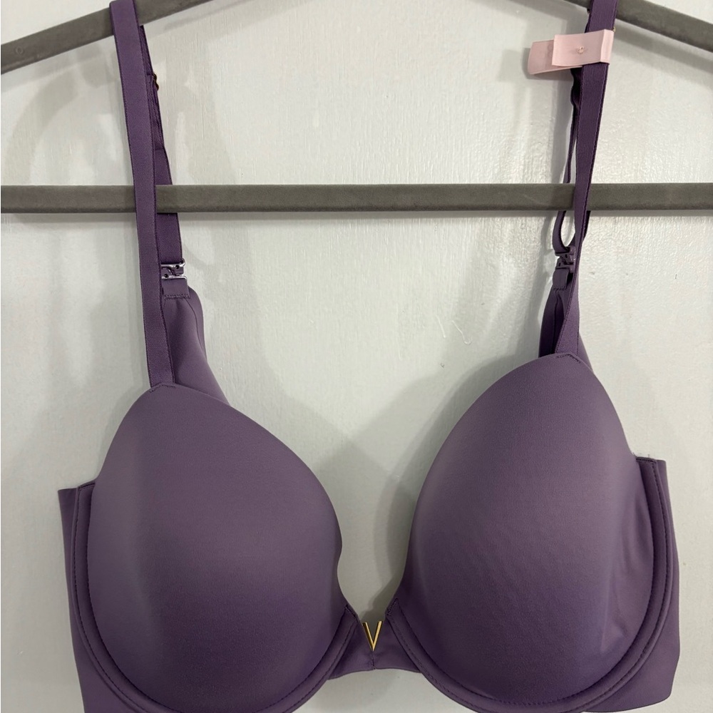 Victorias Secret Purple Bra NWOT 38C